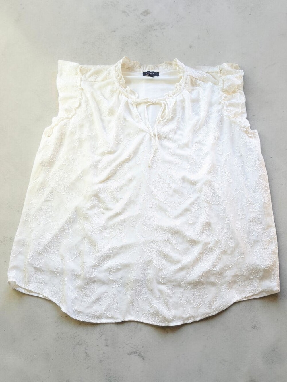Tamara H. White Floral Jacquard Ruffle Front Tie Blouse Tank Top - Pristine